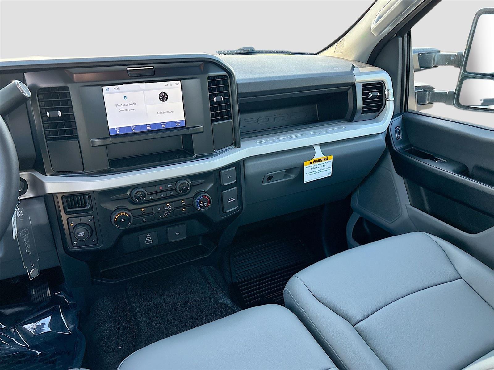 2026 Ford Super Duty F-350 SRW XL