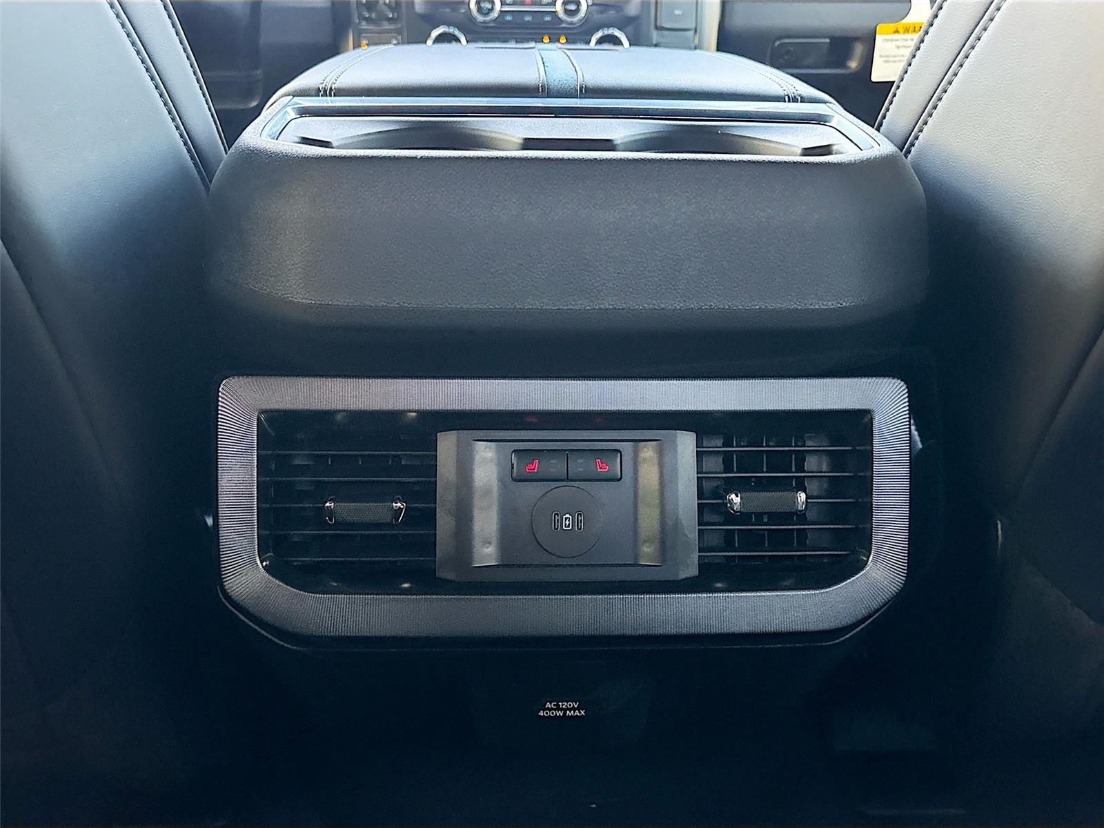 2026 Ford Super Duty F-350 SRW Platinum