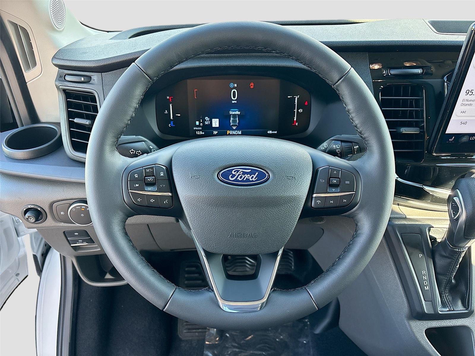 2026 Ford Transit Passenger Wagon XLT