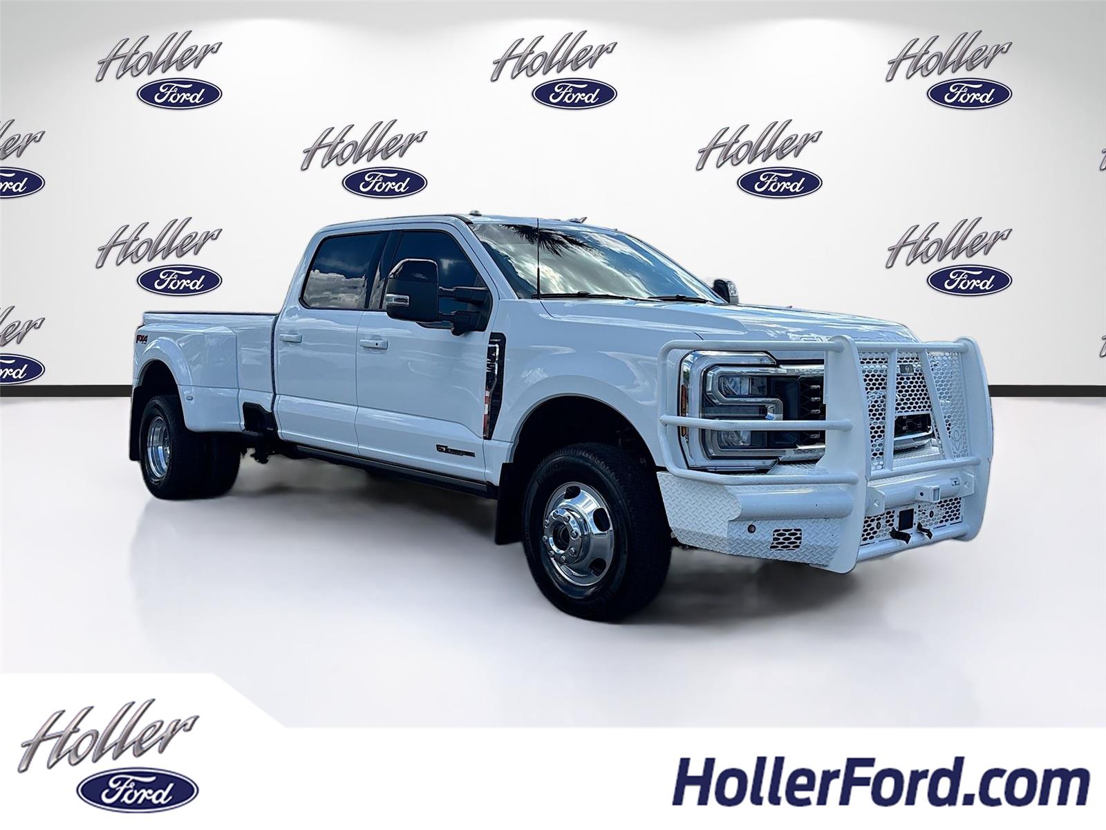 2025 Ford Super Duty F-350 DRW LARIAT