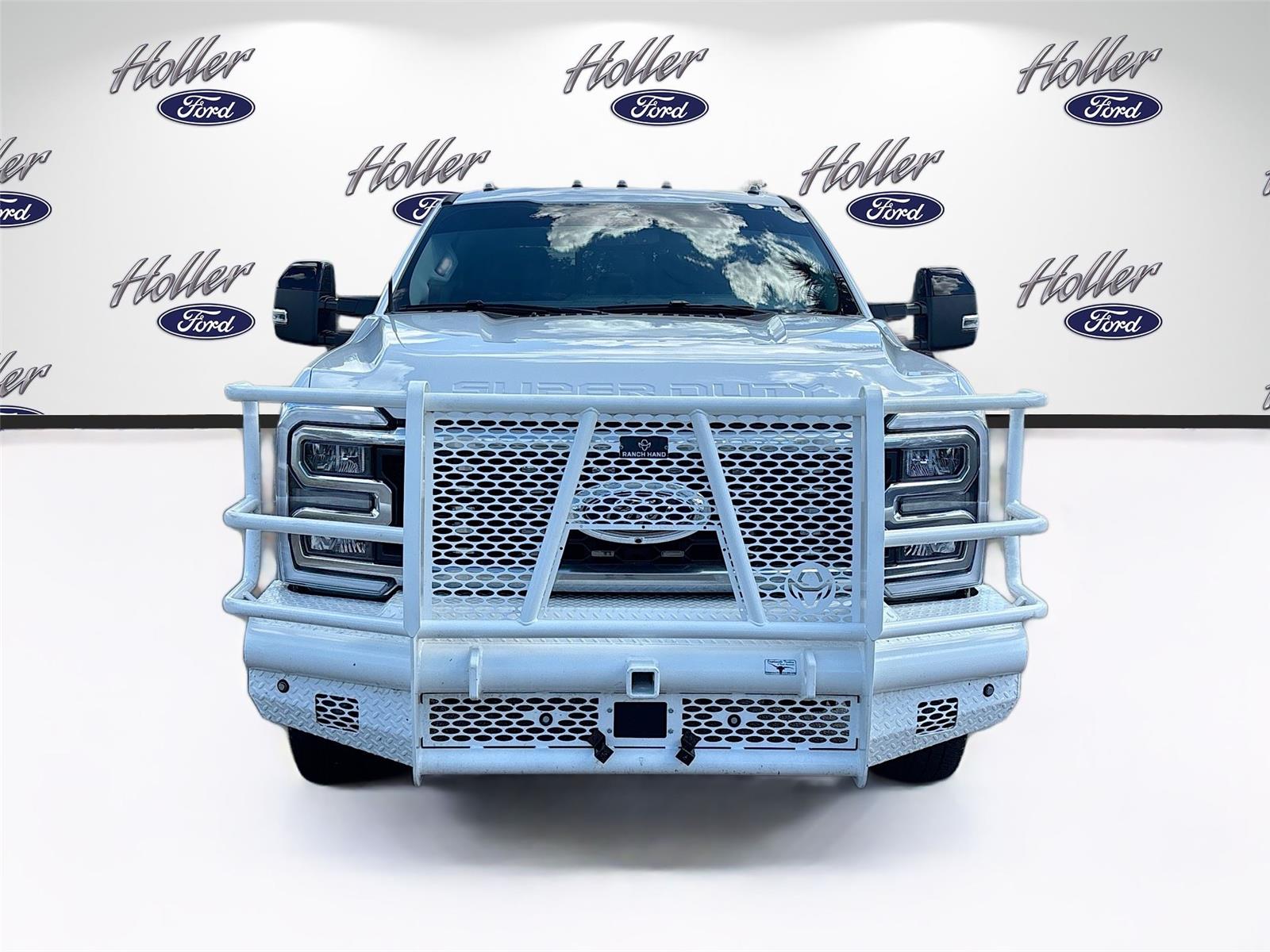 2025 Ford Super Duty F-350 DRW LARIAT