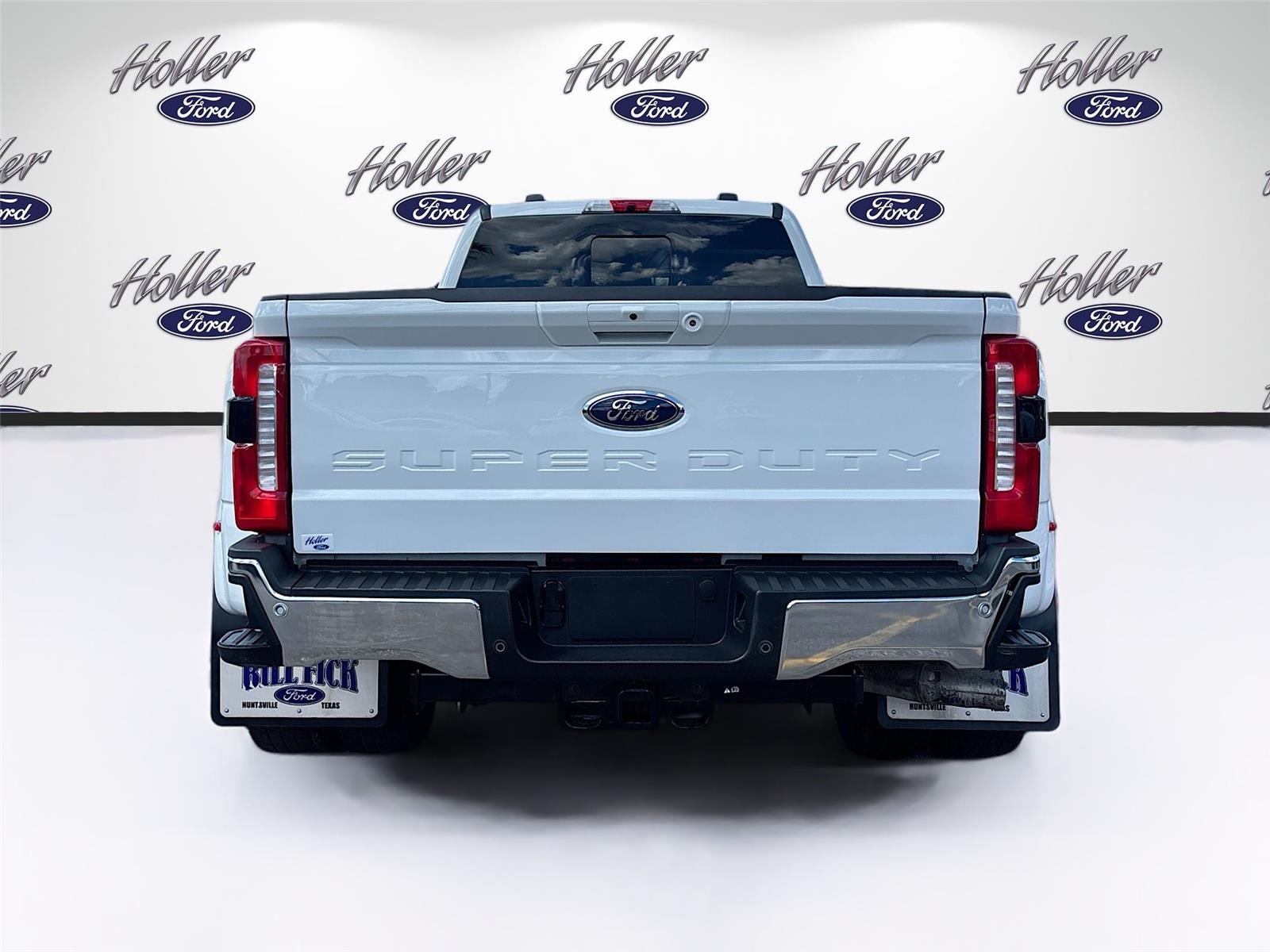 2025 Ford Super Duty F-350 DRW LARIAT
