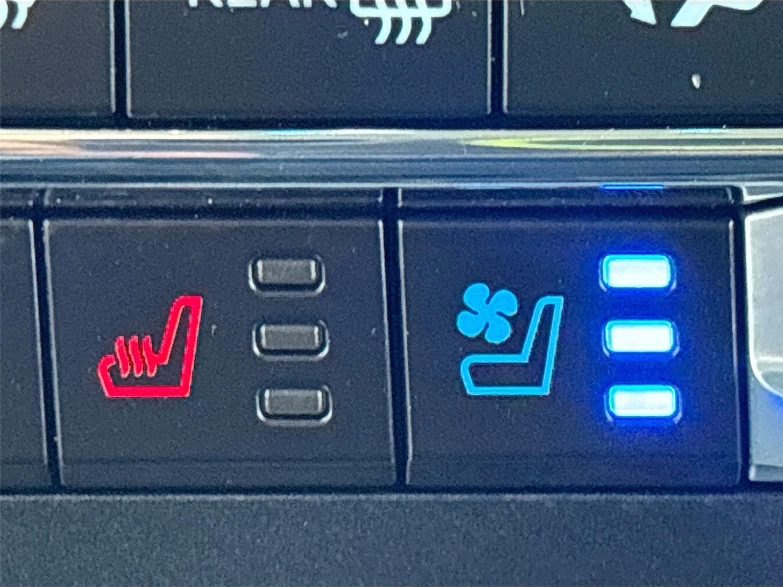 2025 Ford Super Duty F-350 DRW LARIAT