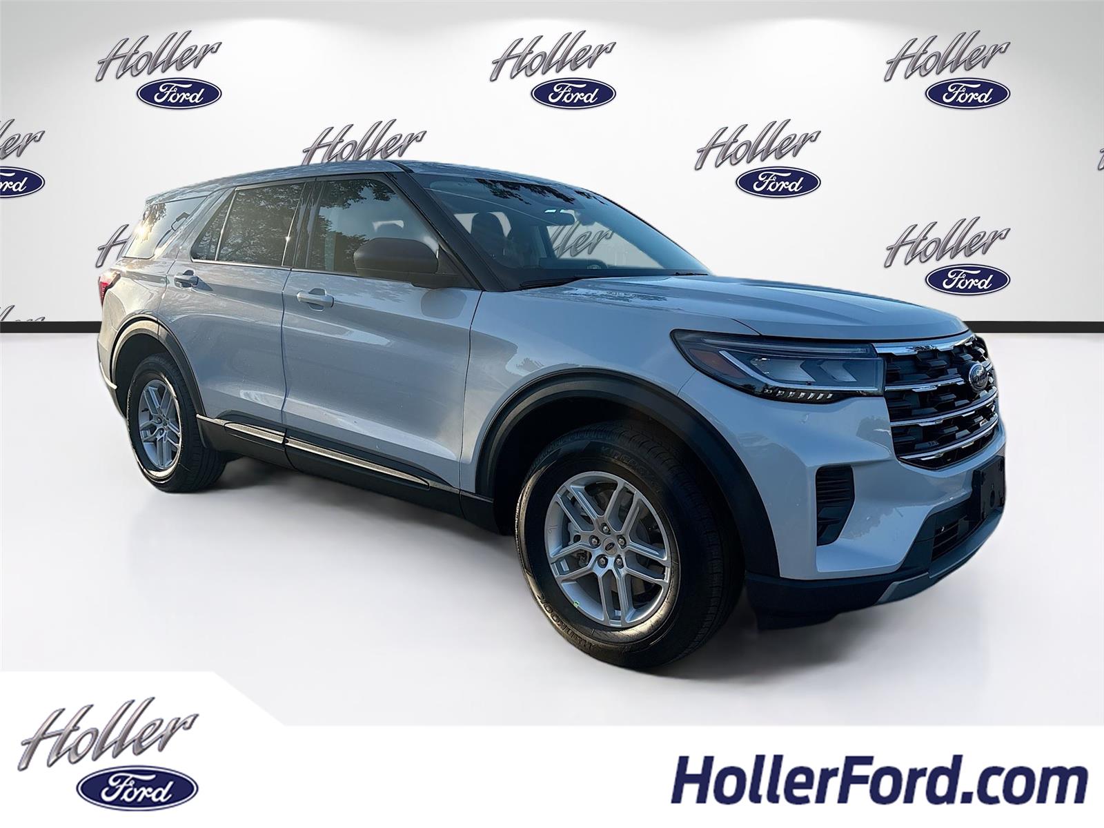 2026 Ford Explorer Active's photo
