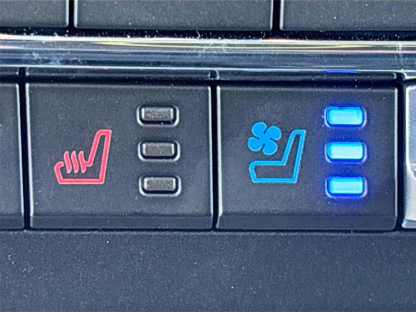 2025 Ford Super Duty F-450 DRW LARIAT