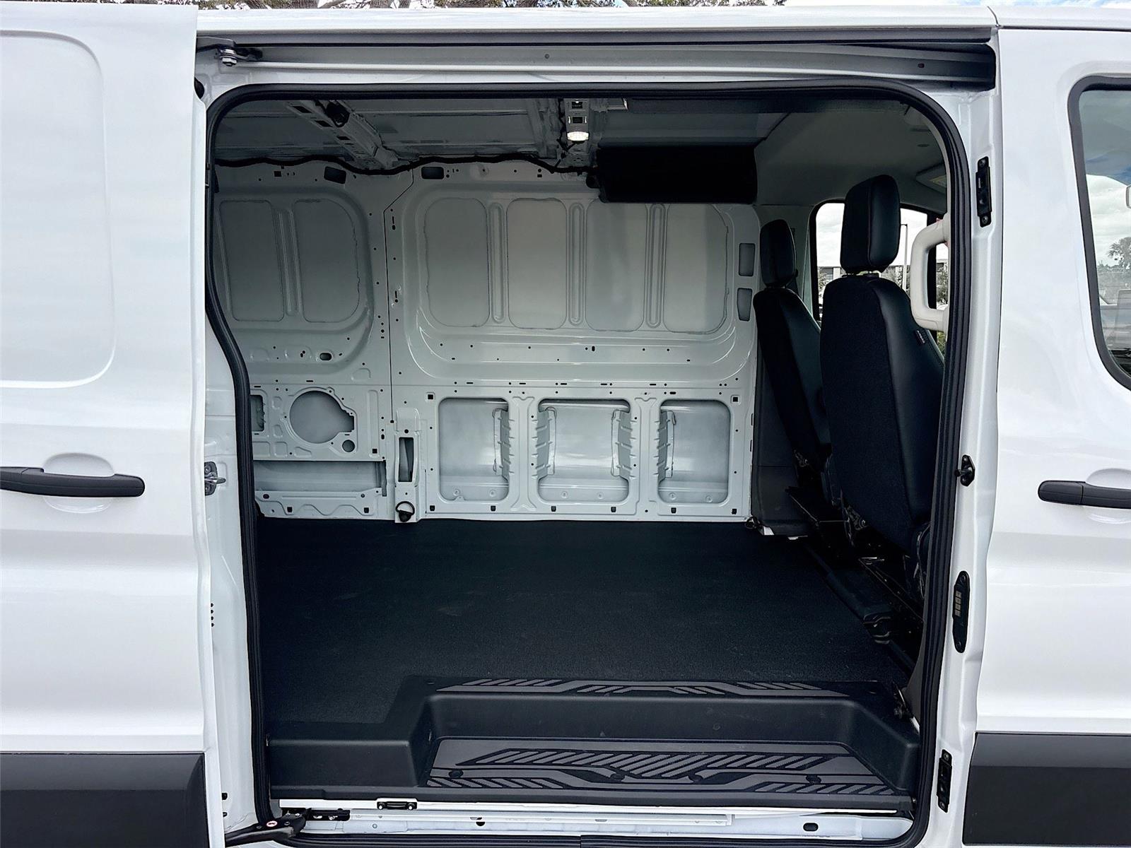 2026 Ford Transit Cargo Van