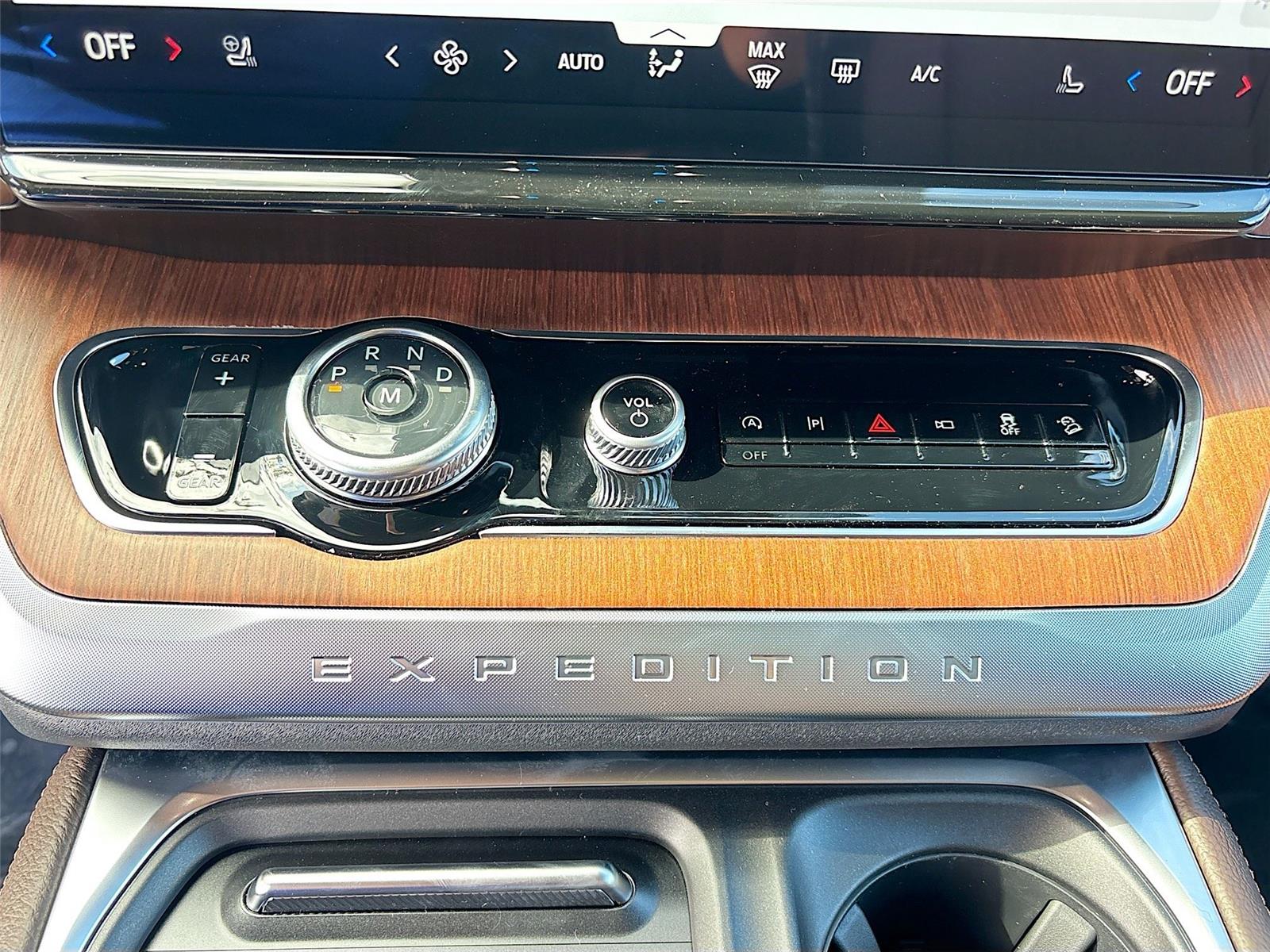 2025 Ford Expedition Max King Ranch