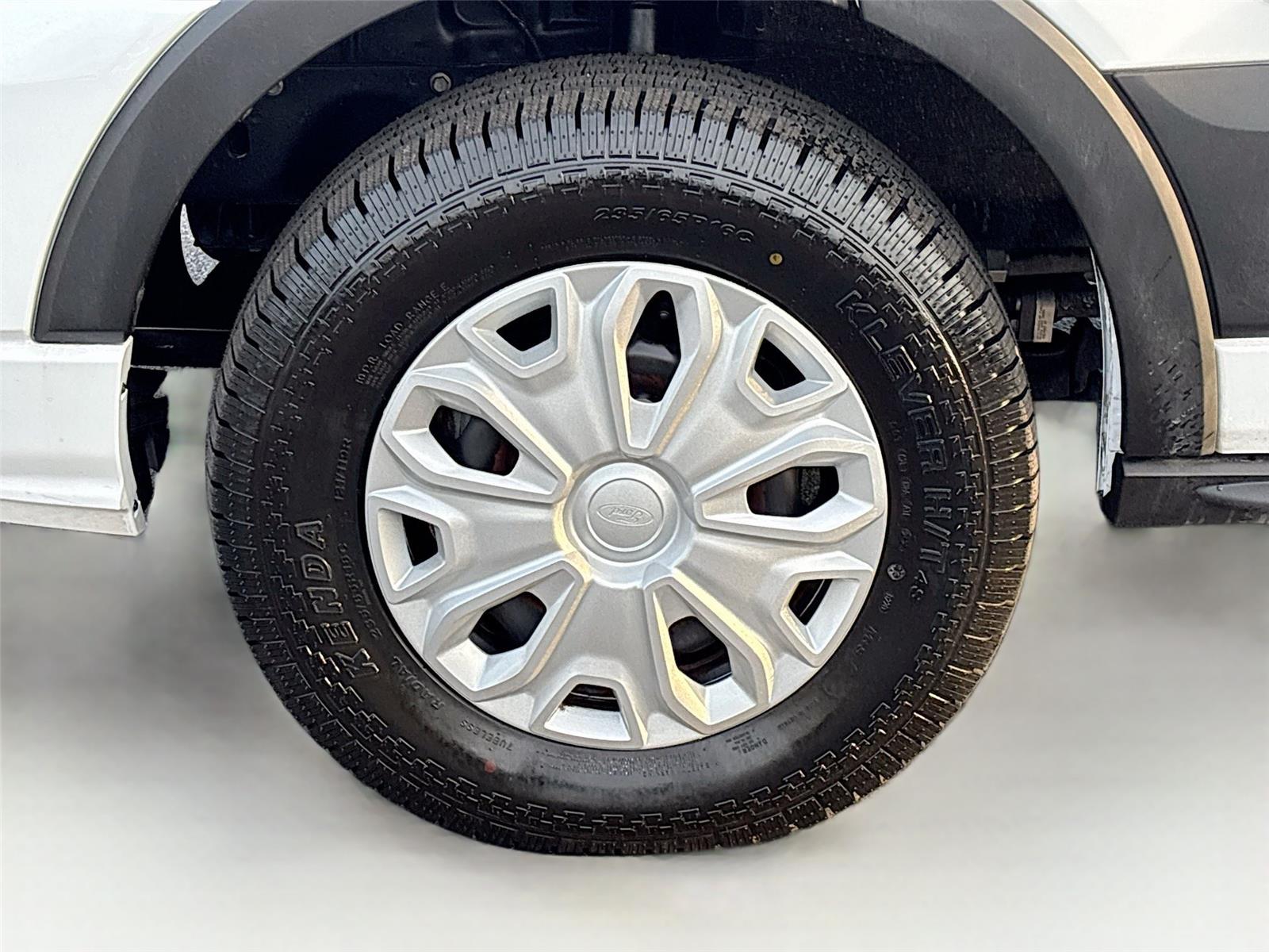 2023 Ford Transit Passenger Wagon XLT