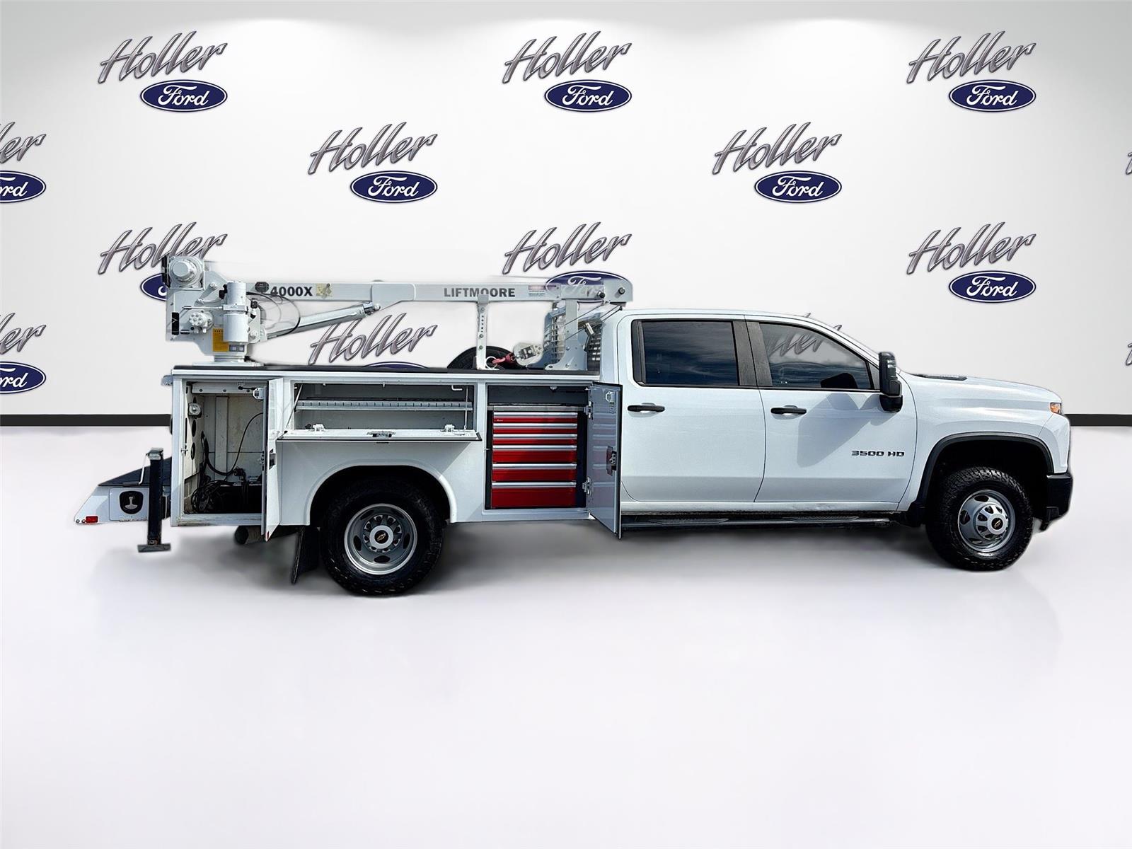 2023 Chevrolet Silverado 3500HD CC Work Truck