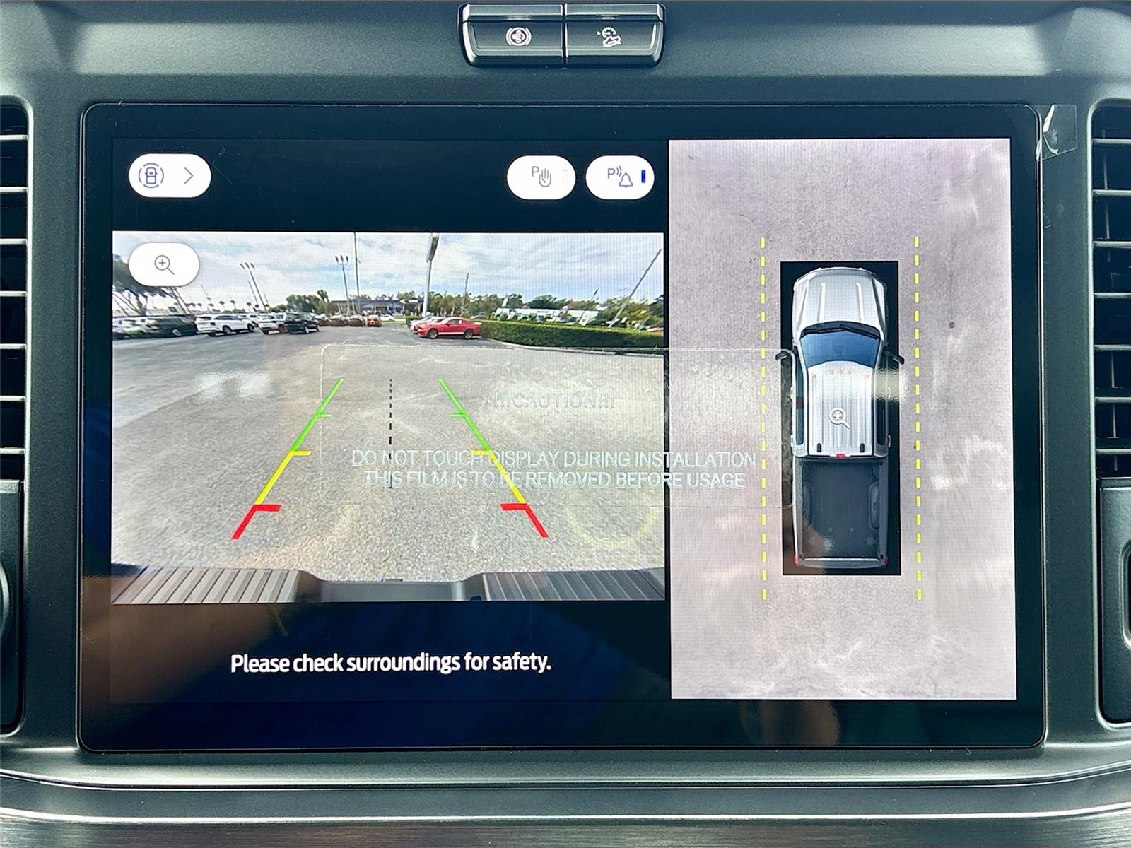 2026 Ford Super Duty F-350 SRW LARIAT