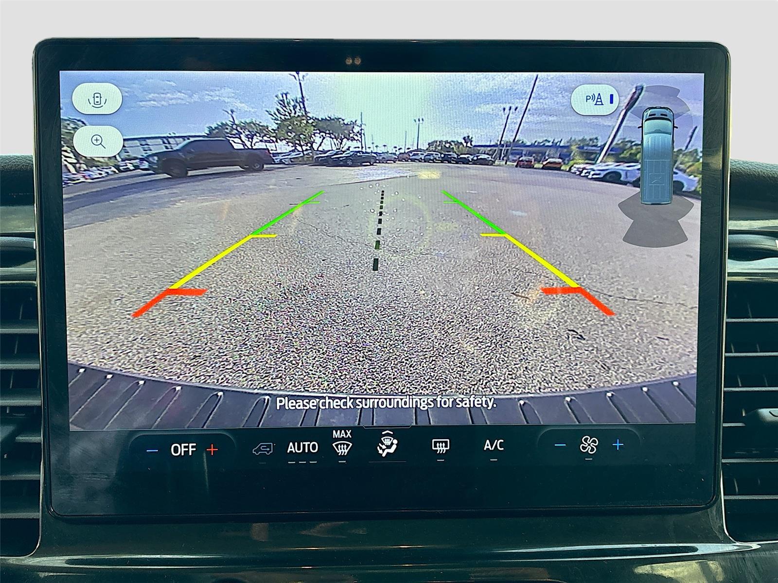 2023 Ford Transit Passenger Wagon XLT