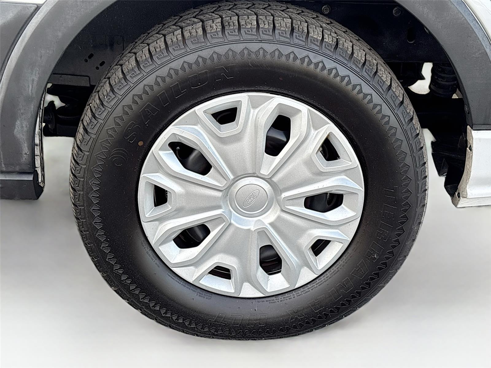 2023 Ford Transit Passenger Wagon XLT