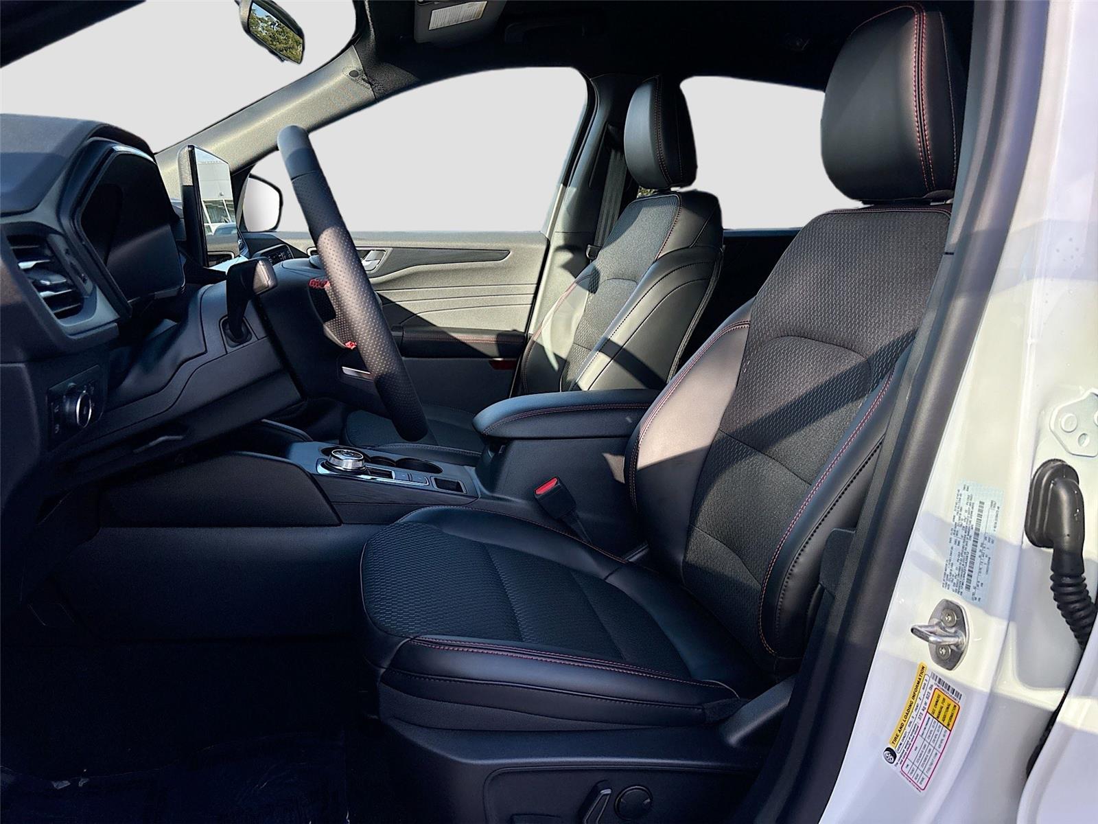 2026 Ford Escape ST-Line Select