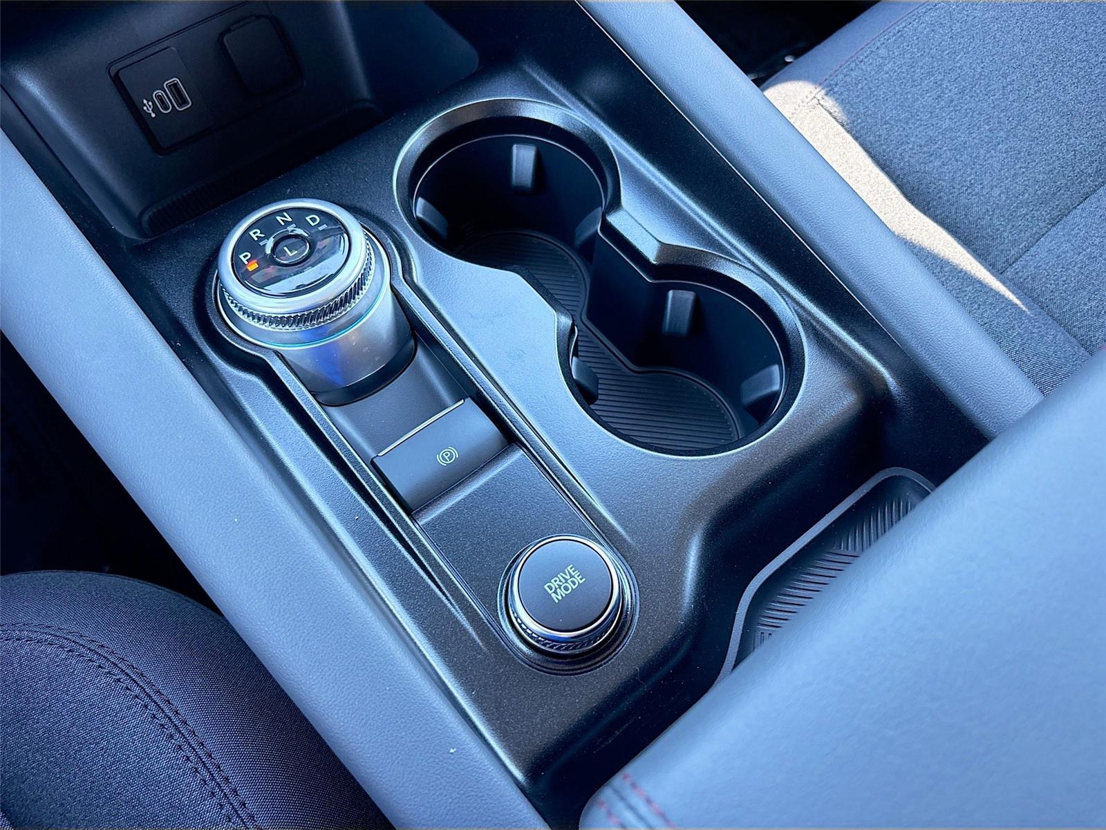 2026 Ford Explorer Active (100A)