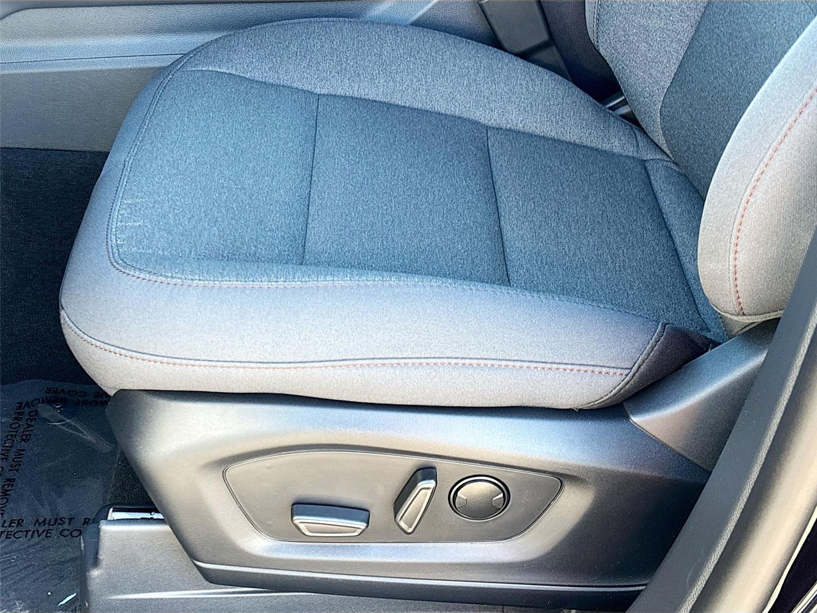 2026 Ford Explorer Active (100A)