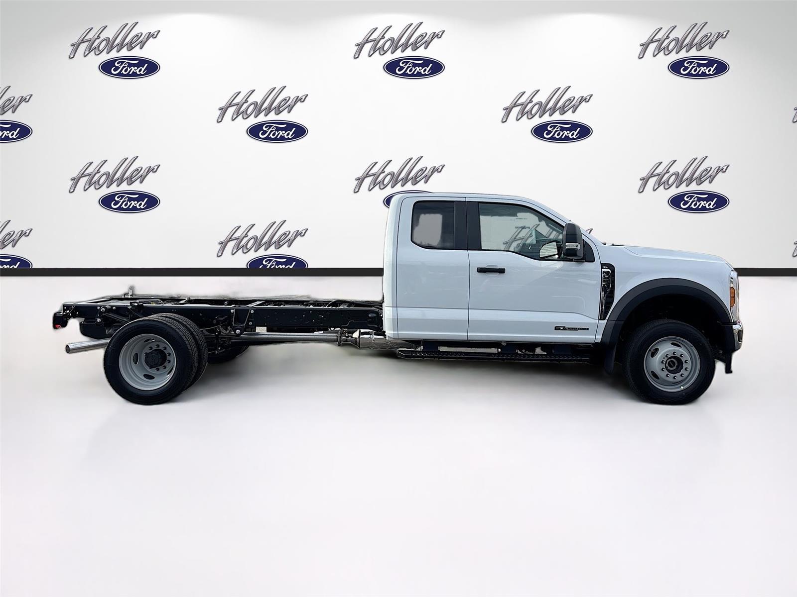2026 Ford Super Duty F-550 DRW XL