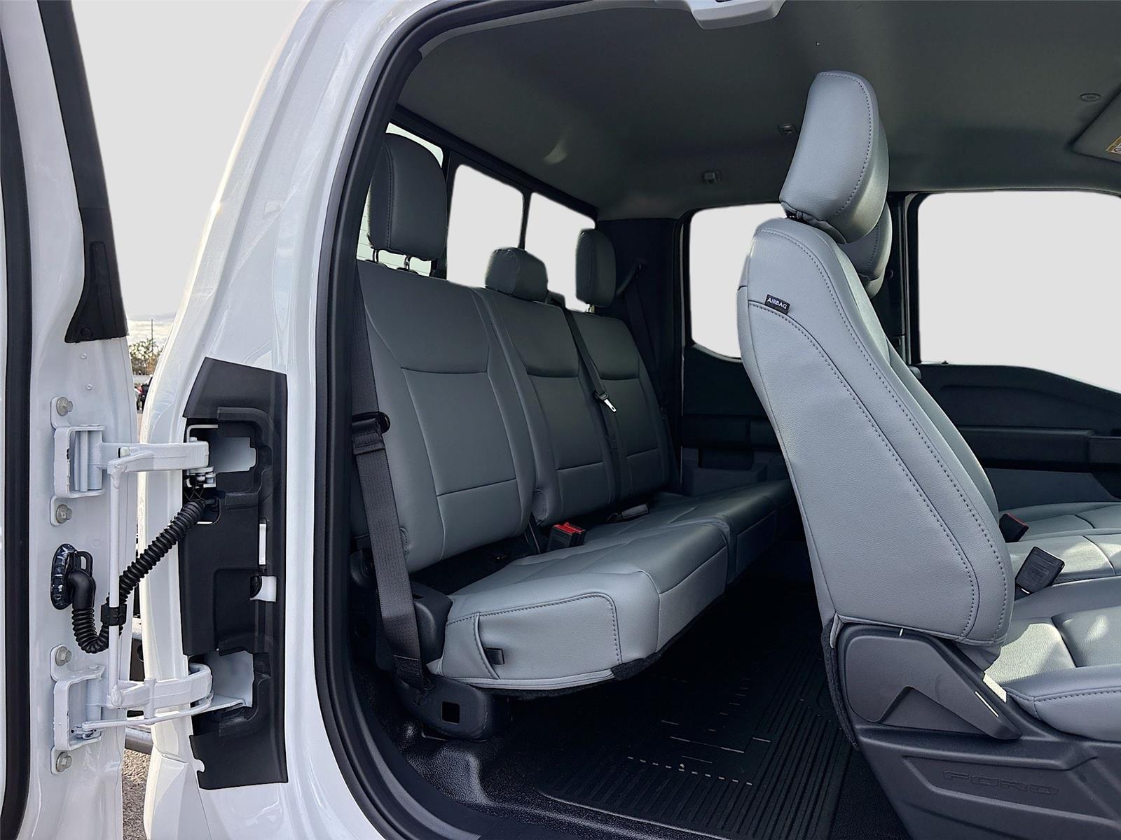 2026 Ford Super Duty F-550 DRW XL