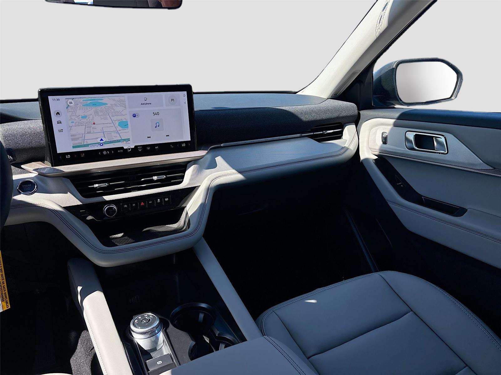 2026 Ford Explorer Active w/100A Pkg