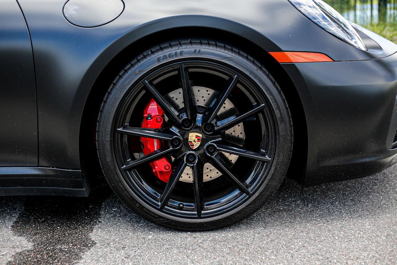 2023 Porsche 911 4S