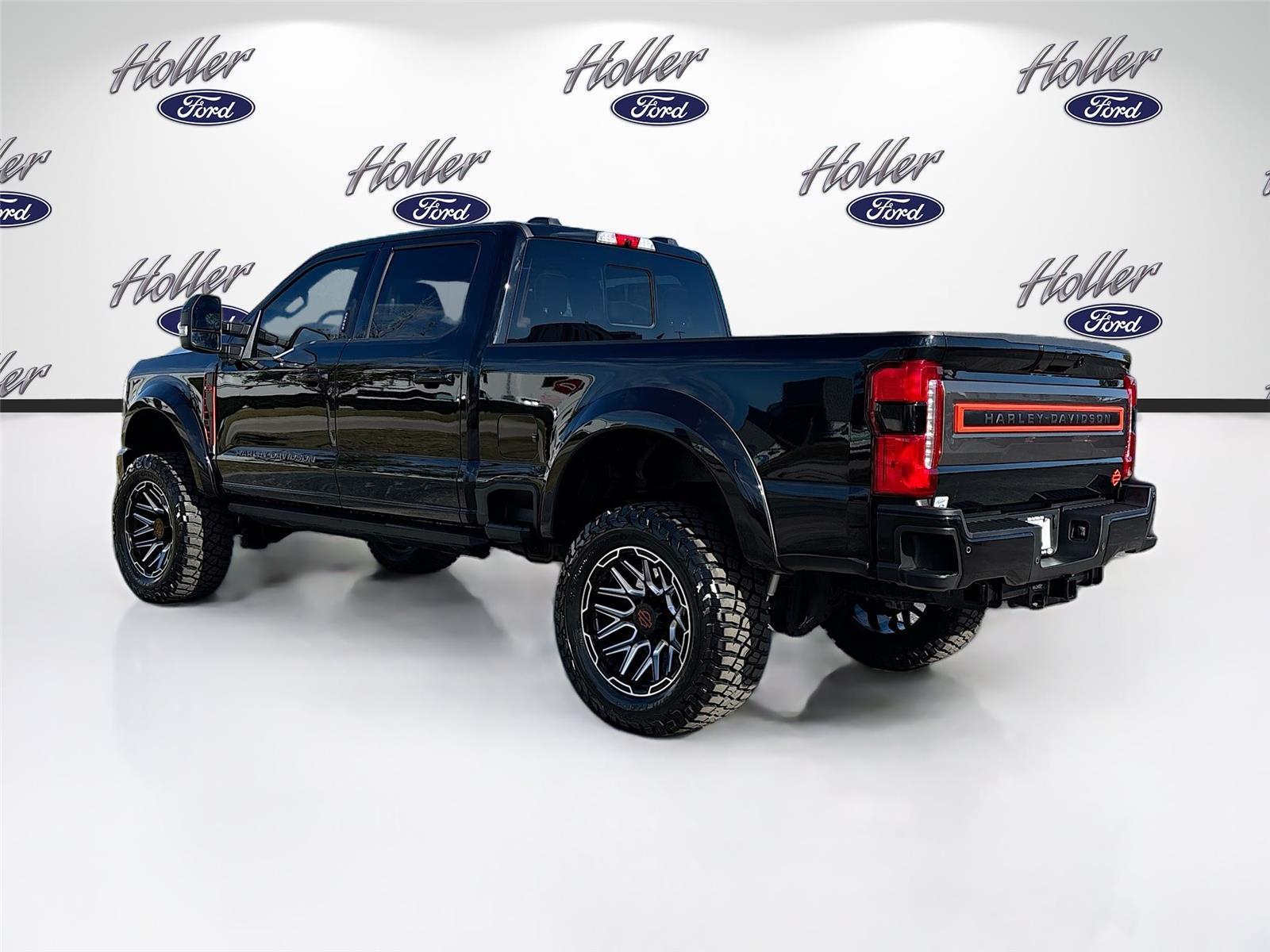 2026 Ford Super Duty F-250 SRW LARIAT Harley Davidson