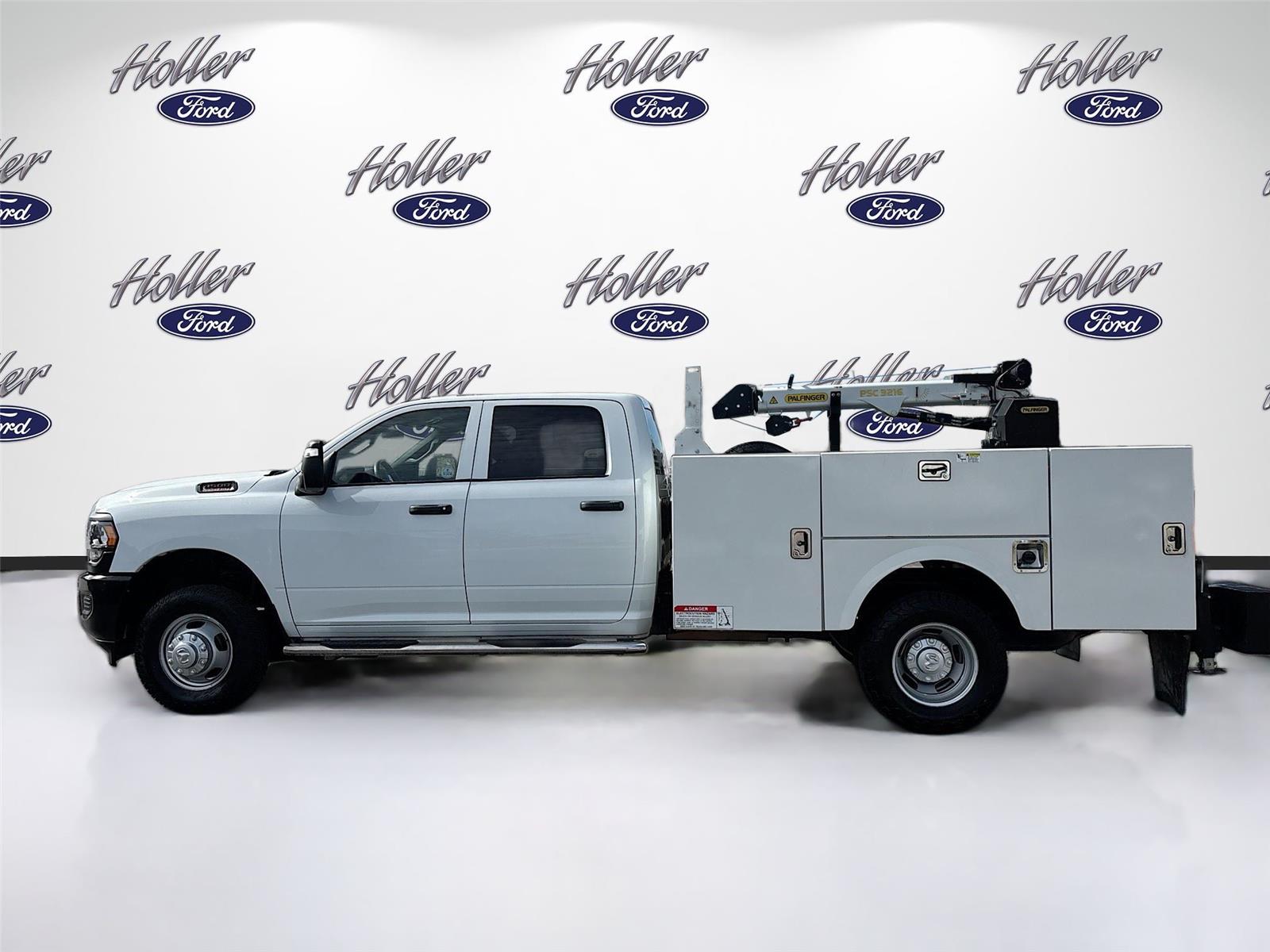 2024 Ram 3500 Chassis Cab Tradesman