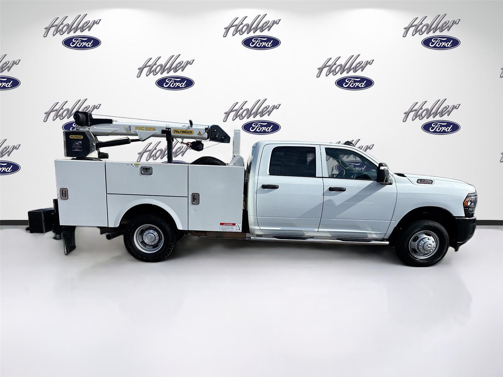 2024 Ram 3500 Chassis Cab Tradesman