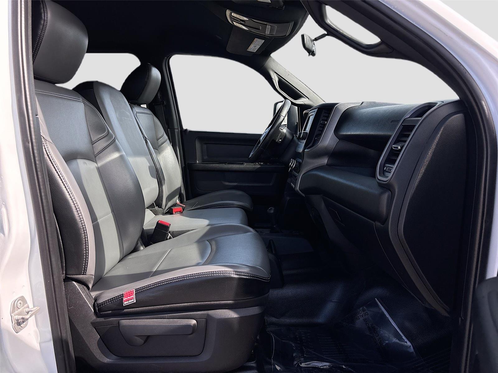 2024 Ram 3500 Chassis Cab Tradesman