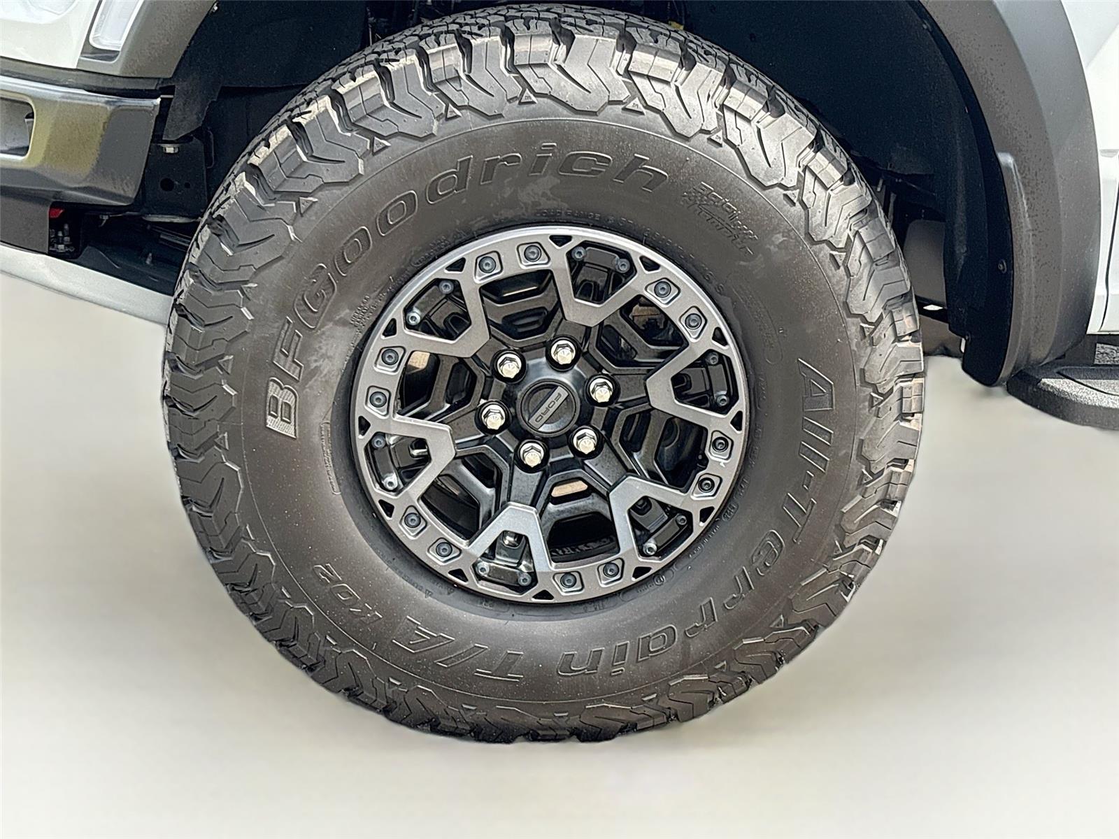 2024 Ford F-150 Raptor R