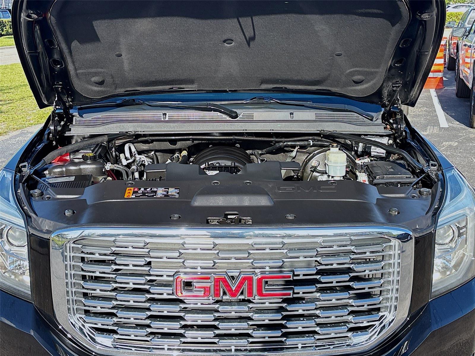 2020 GMC Yukon Denali