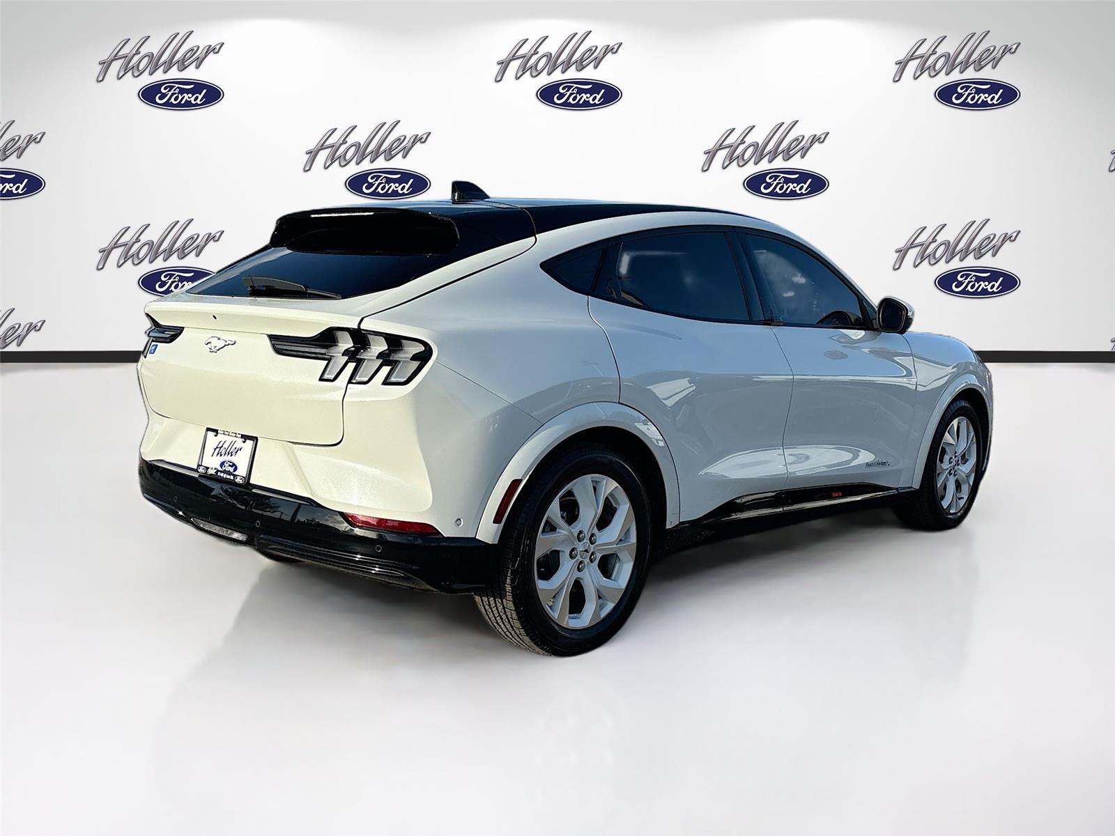 2022 Ford Mustang Mach-E Premium