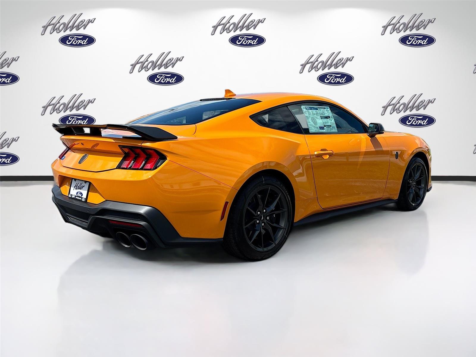 2026 Ford Mustang Dark Horse