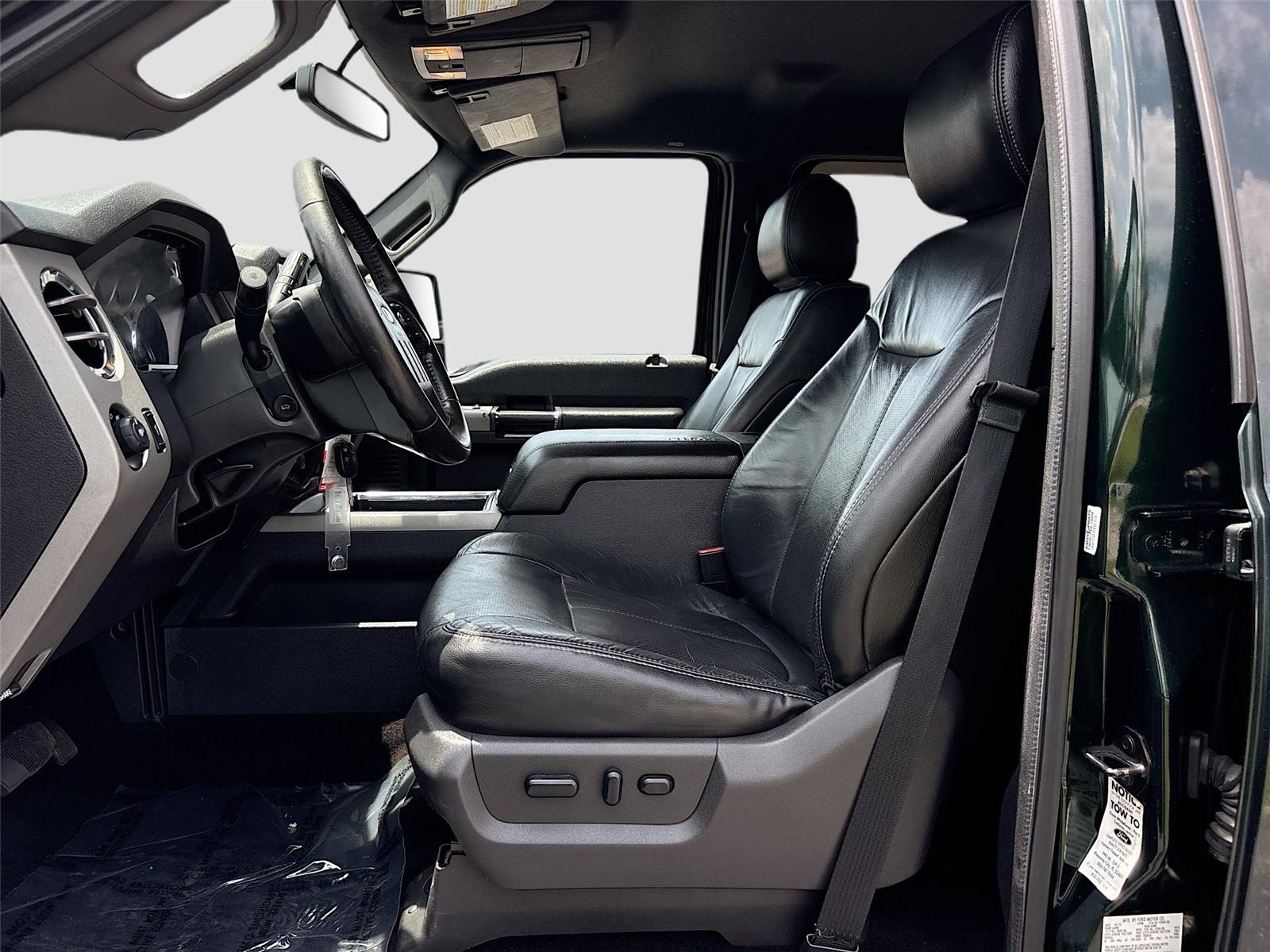 2013 Ford Super Duty F-250 SRW Lariat