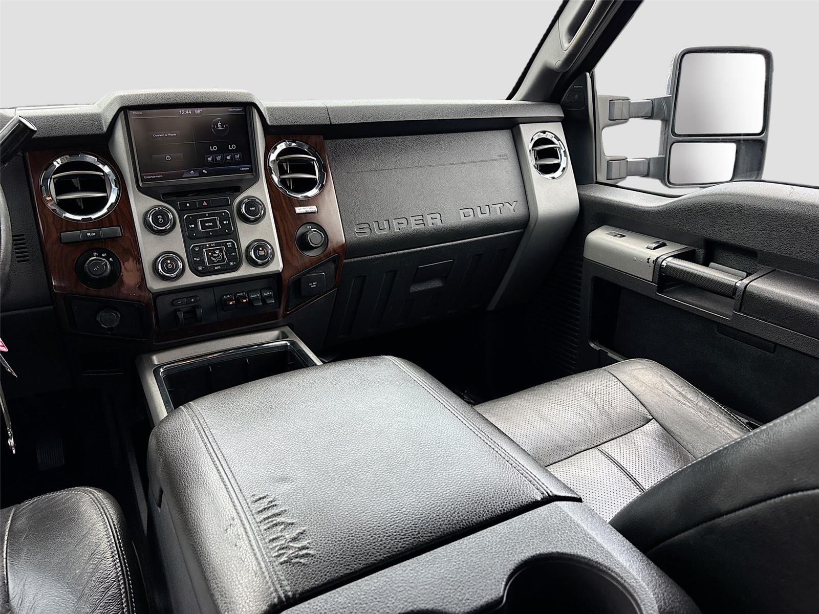 2013 Ford Super Duty F-250 SRW Lariat