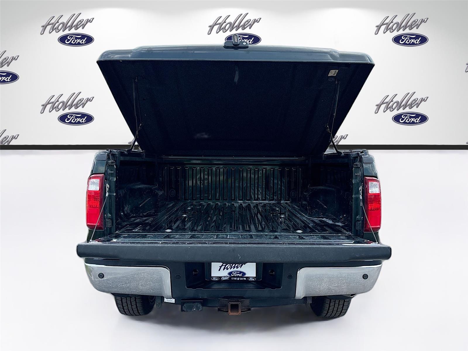 2013 Ford Super Duty F-250 SRW Lariat
