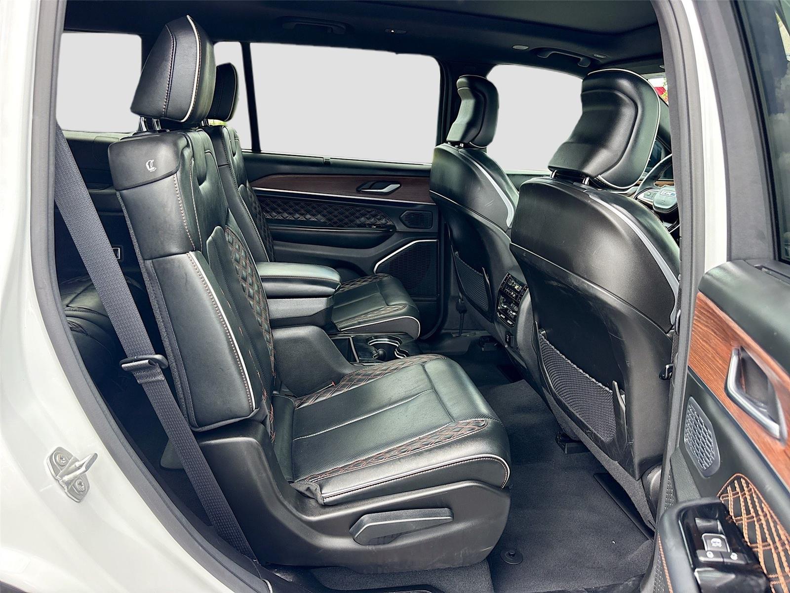 2024 Jeep Grand Cherokee L Summit