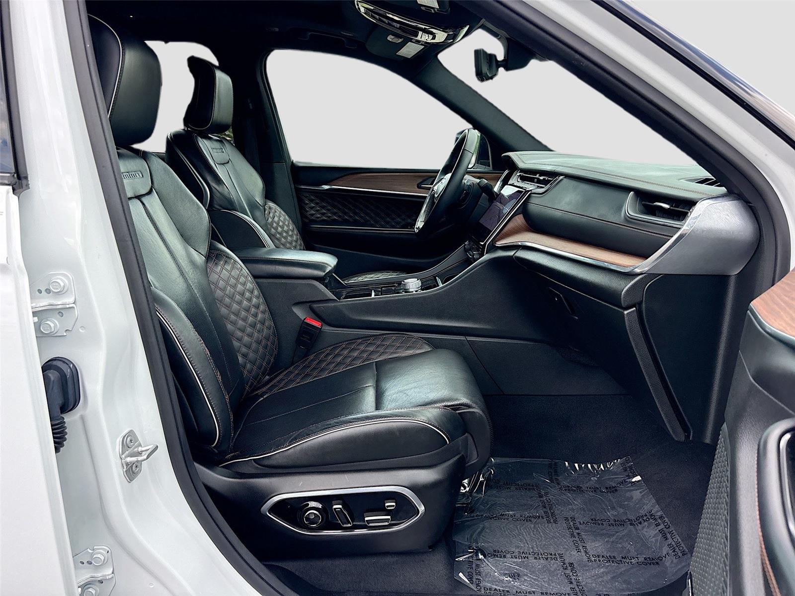 2024 Jeep Grand Cherokee L Summit