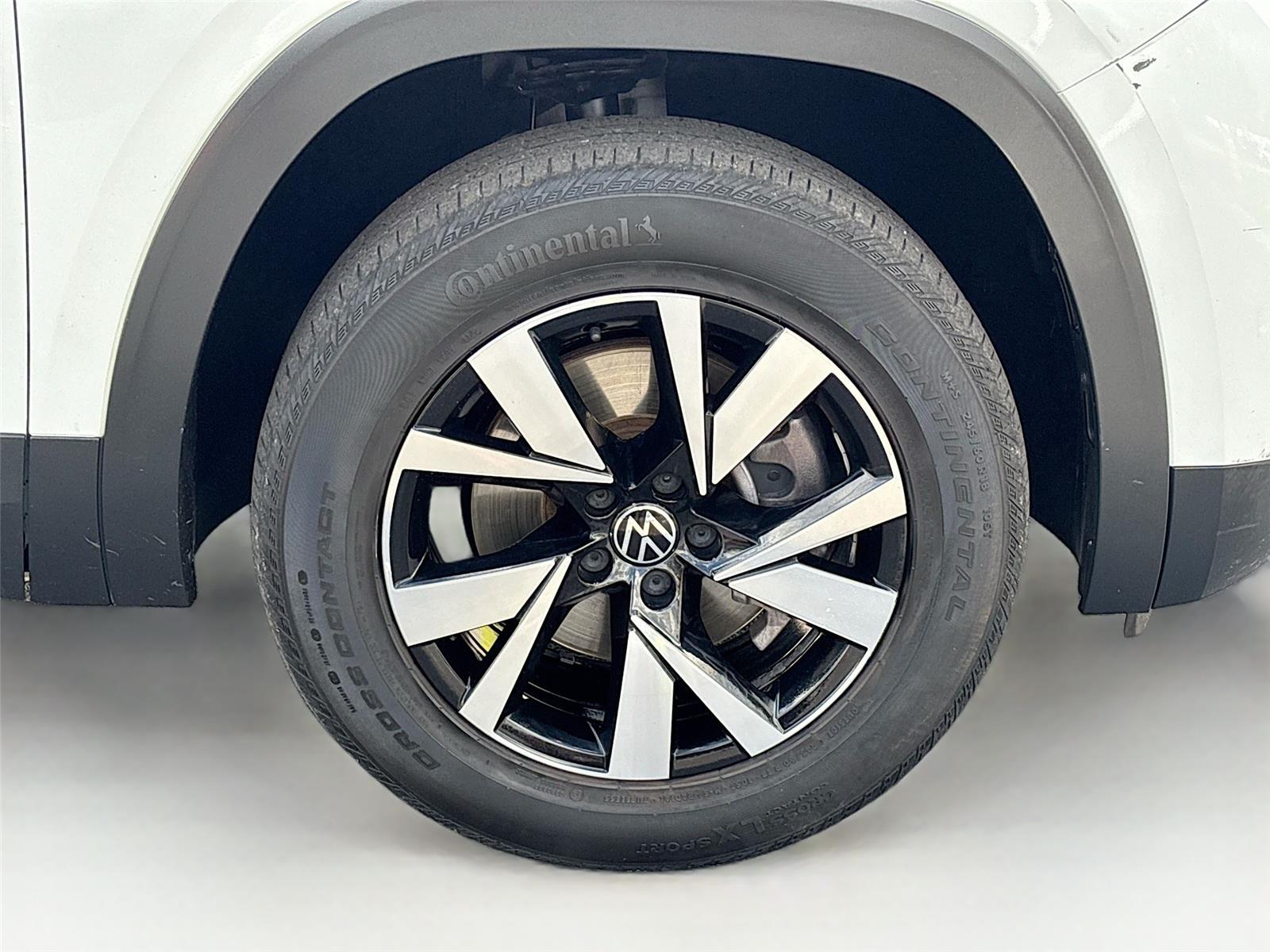 2020 Volkswagen Atlas Cross Sport 2.0T SE