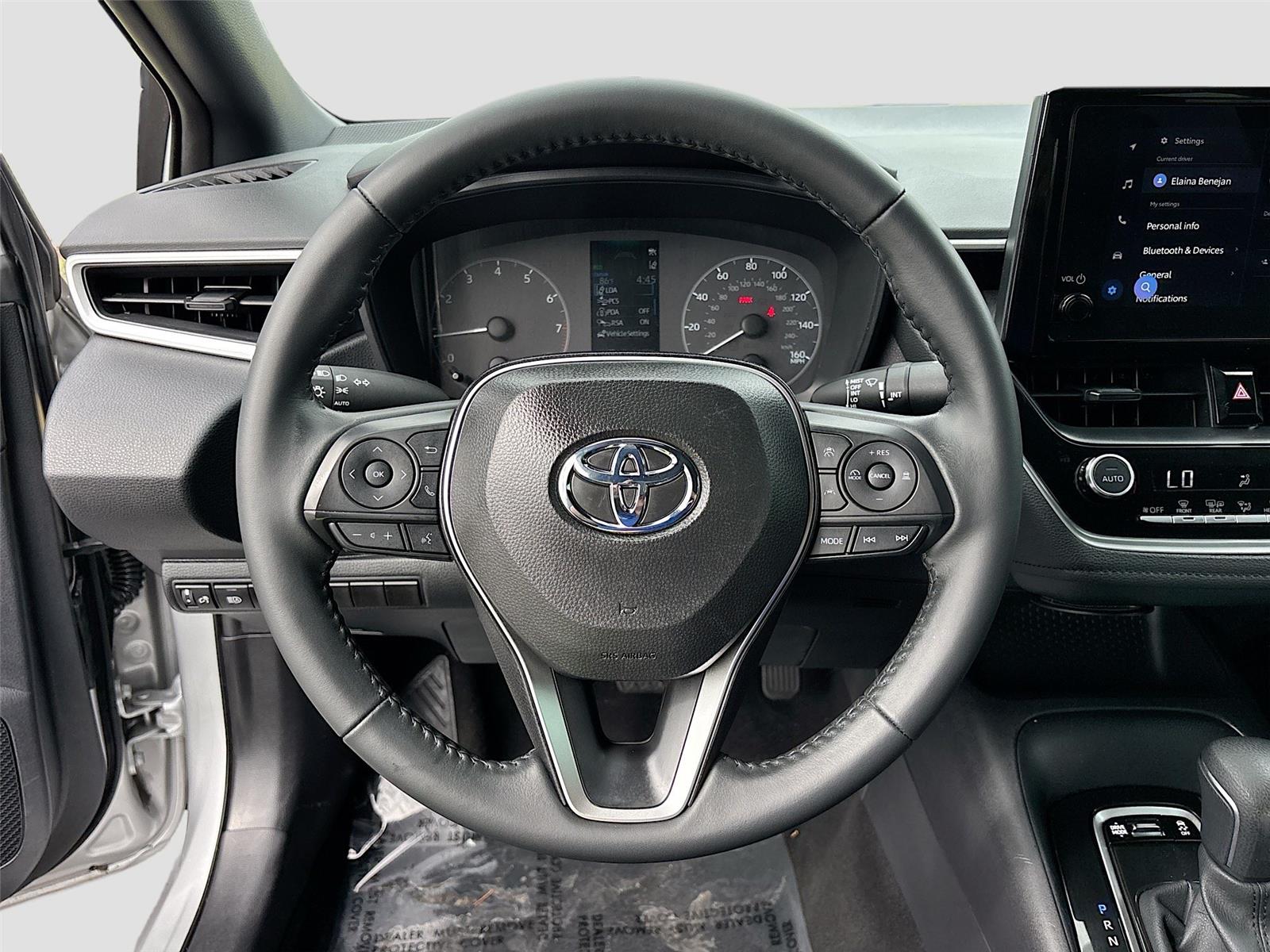 2025 Toyota Corolla SE