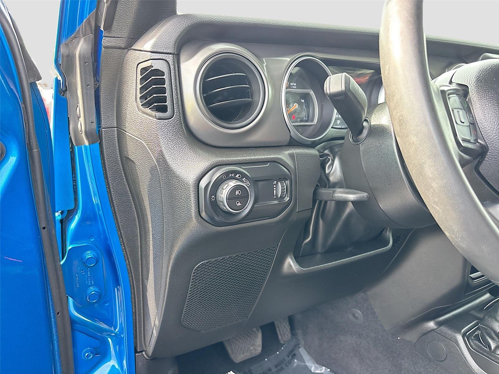 2023 Jeep Gladiator Sport S