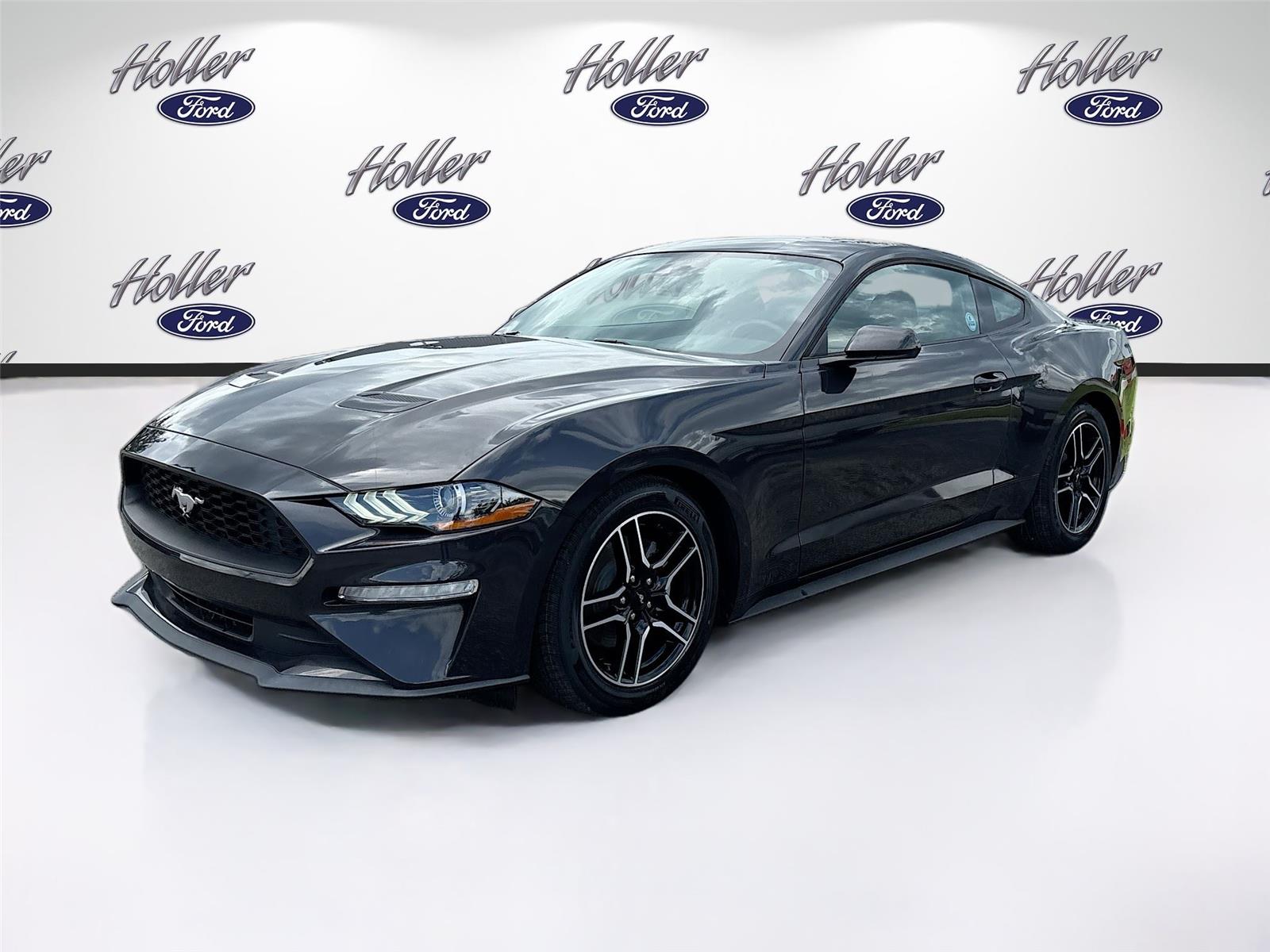 2022 Ford Mustang EcoBoost