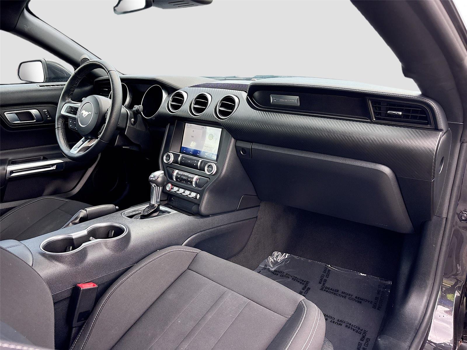 2022 Ford Mustang EcoBoost