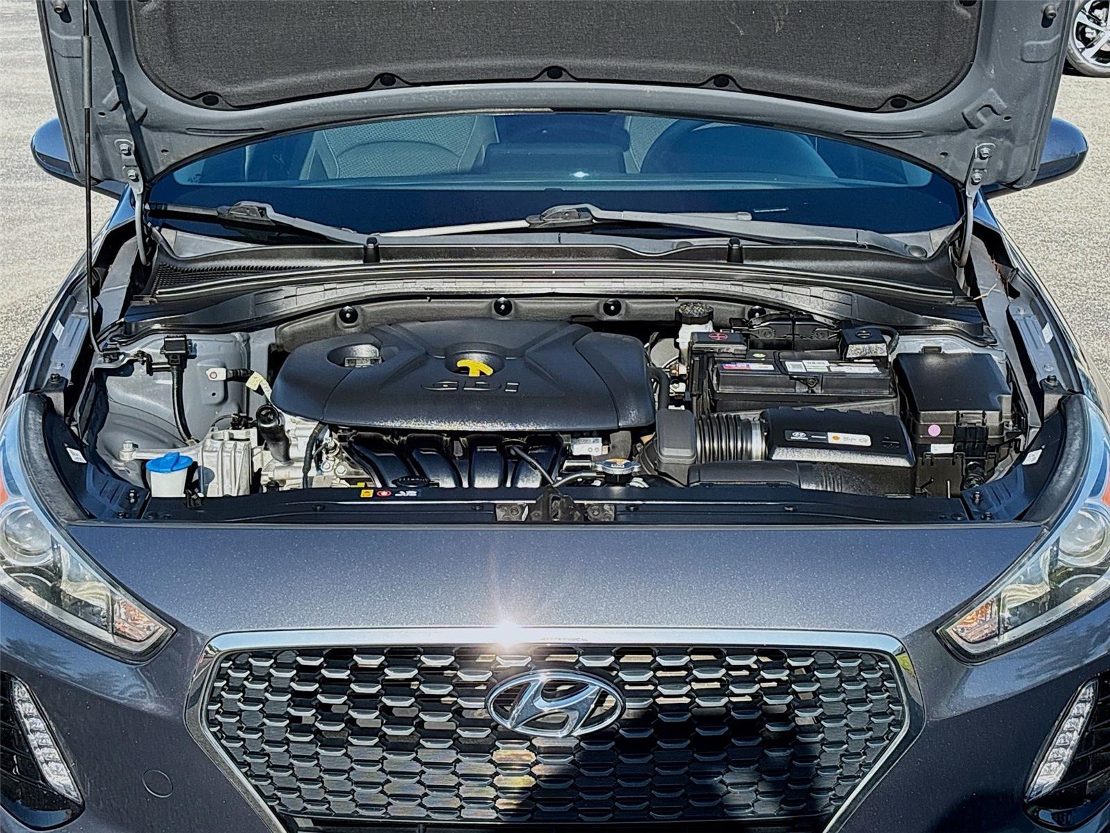 2018 Hyundai Elantra GT 5DR HB AT