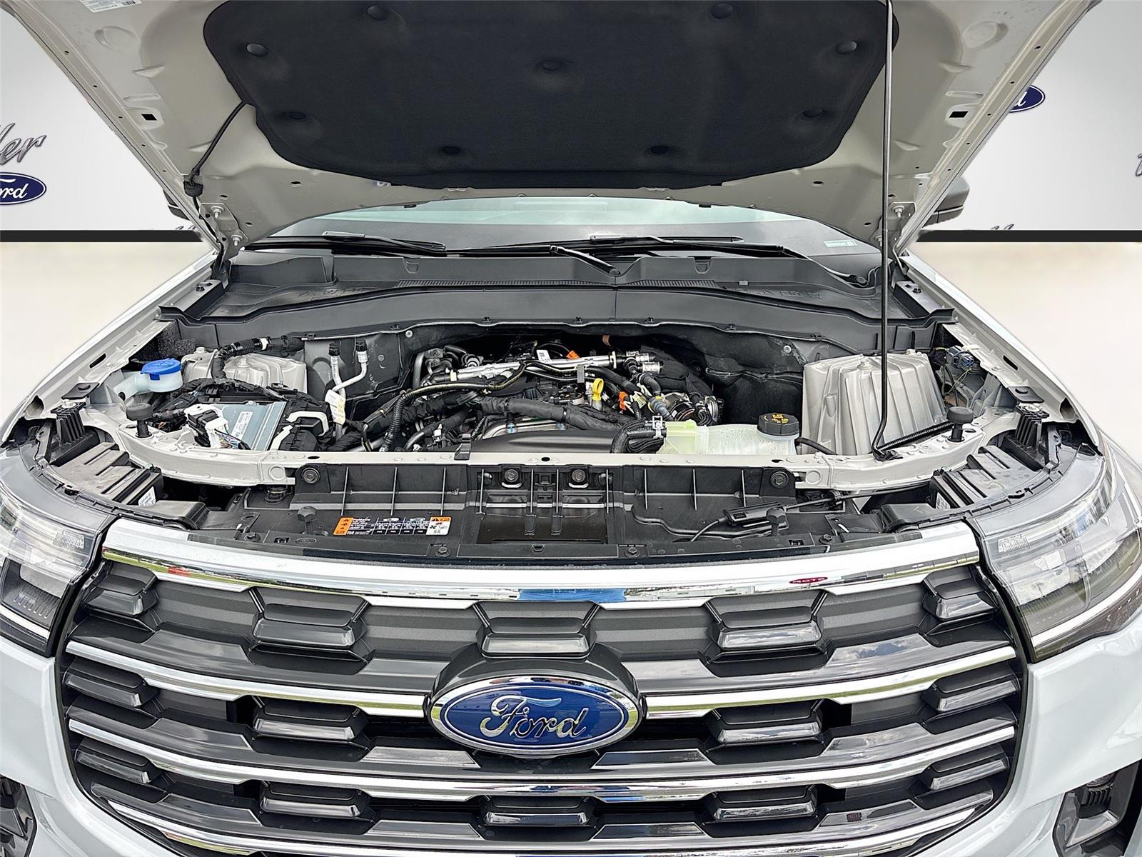 2026 Ford Explorer Active w/200A Pkg