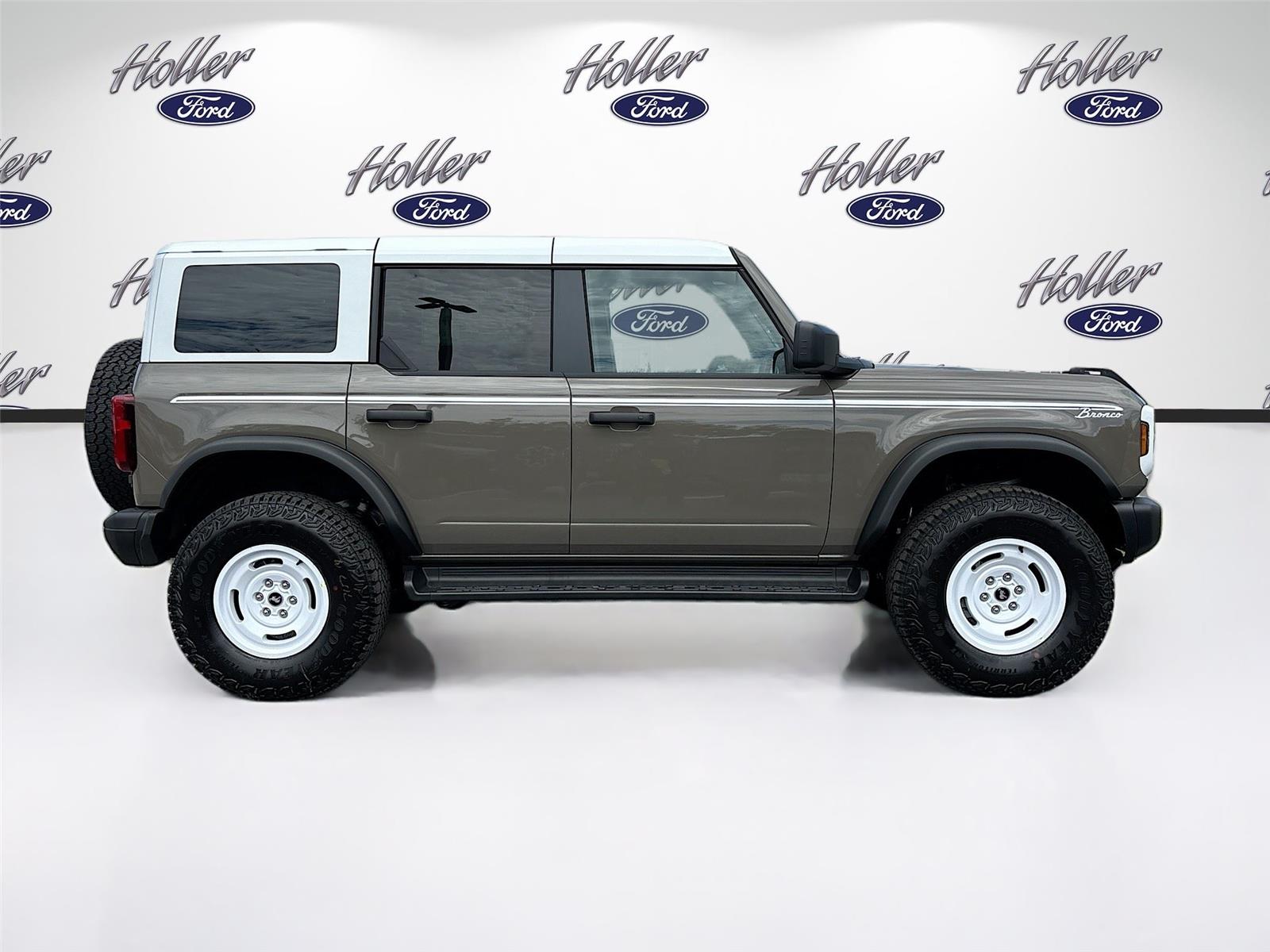 2026 Ford Bronco Heritage Edition