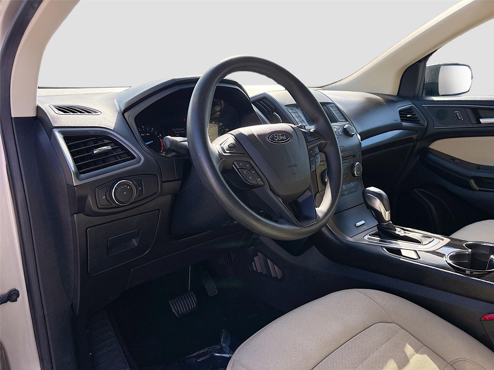 2017 Ford Edge SE