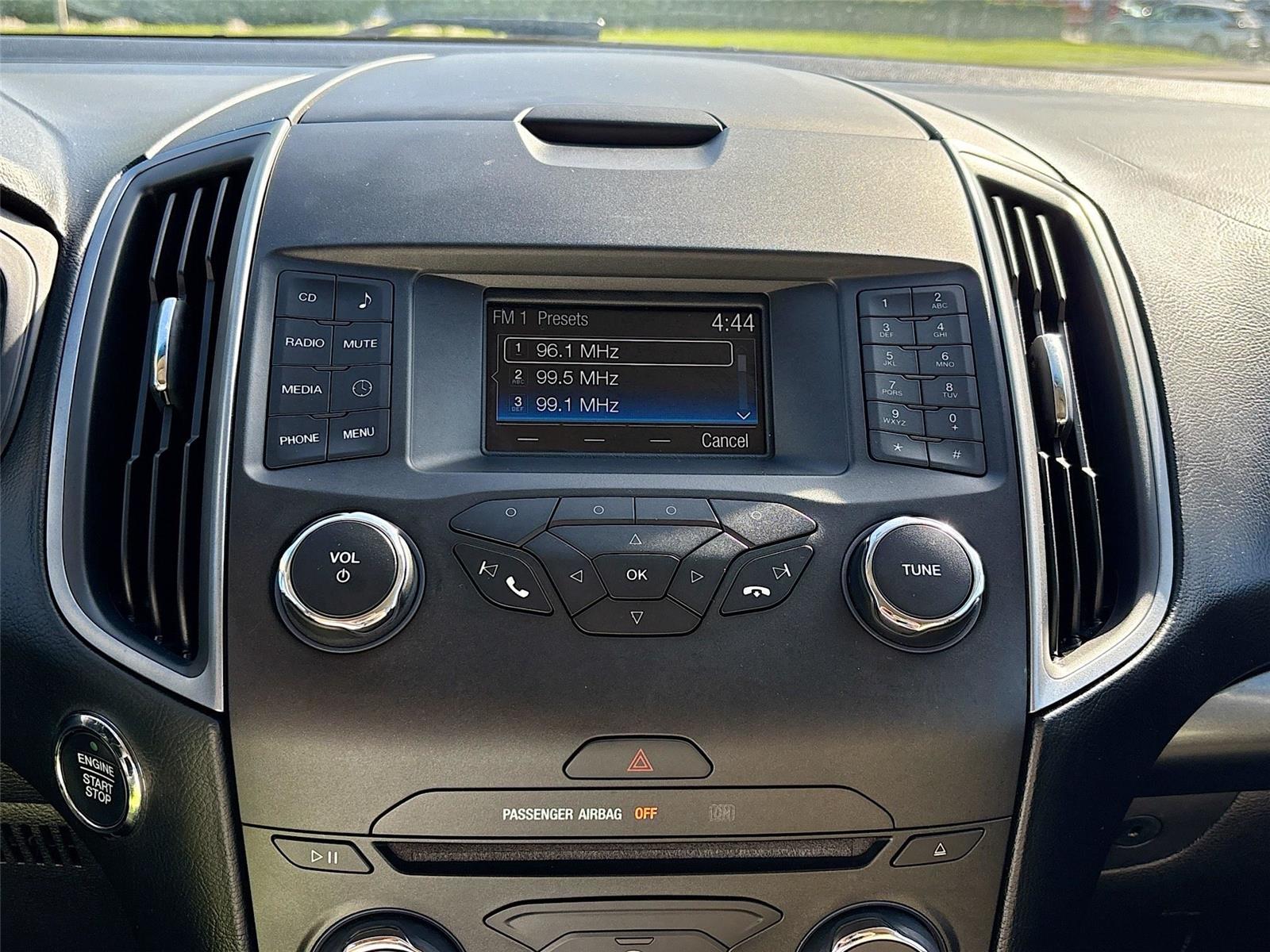 2017 Ford Edge SE