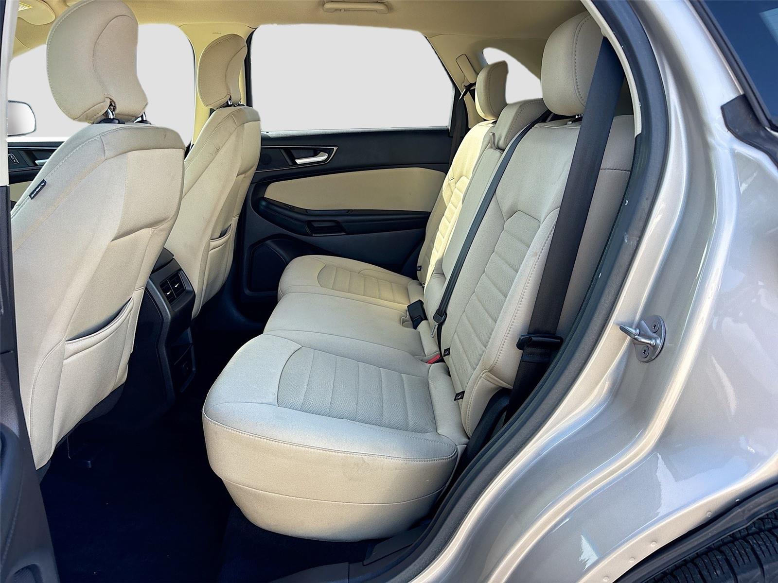 2017 Ford Edge SE