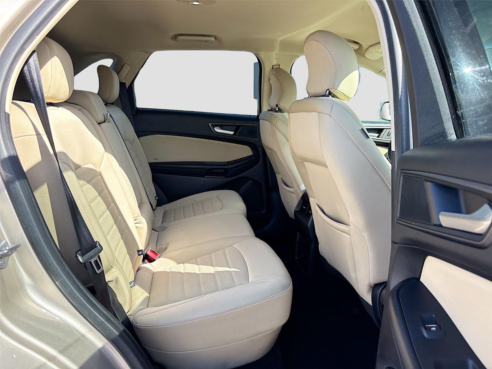2017 Ford Edge SE