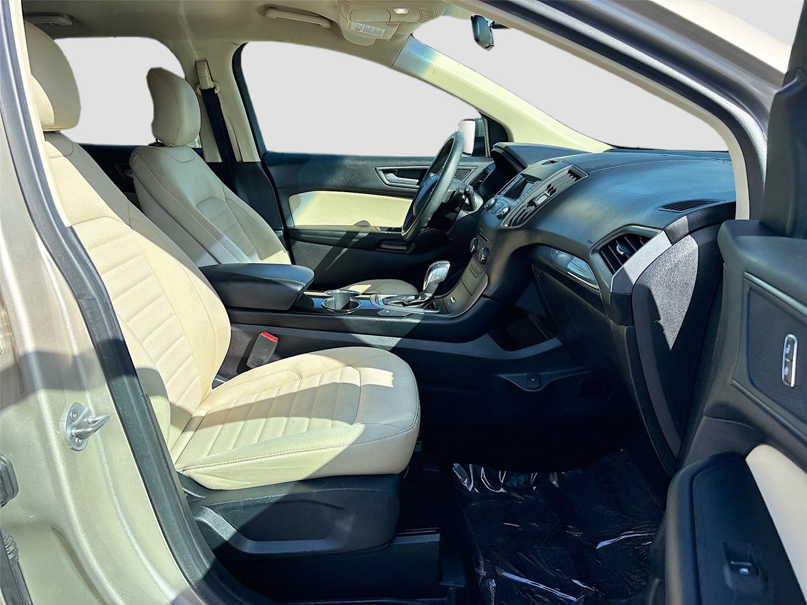 2017 Ford Edge SE