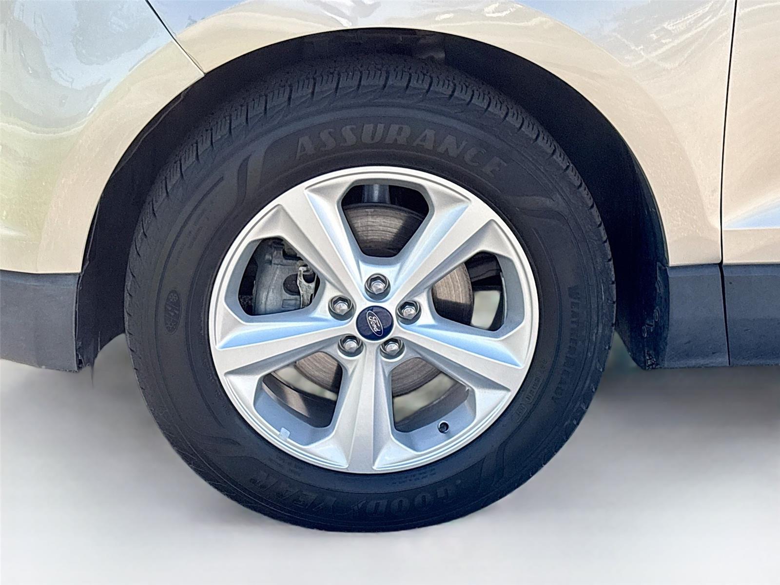 2017 Ford Edge SE